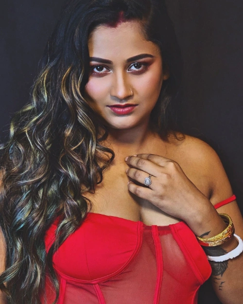 Professional Escort travel Chennai