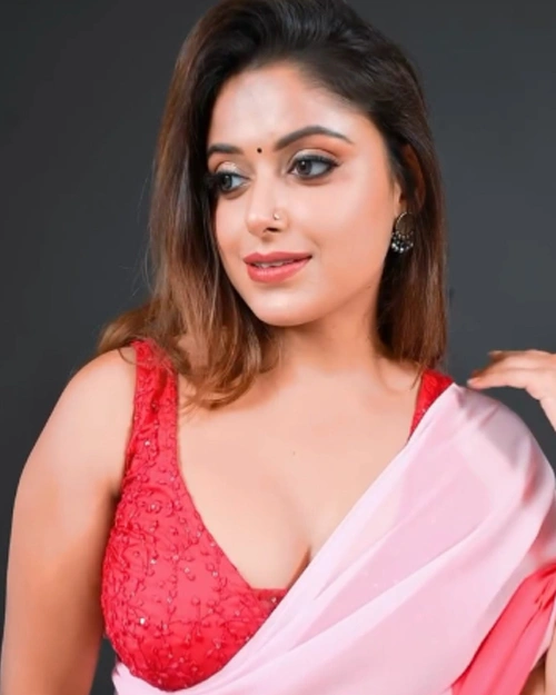 Professional Escort travel Chennai